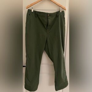 Old Navy Men's Forest Green Chinos